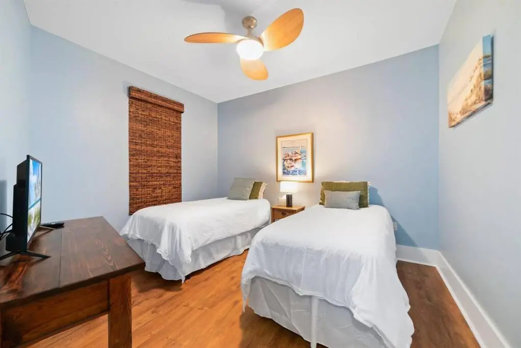 Bella Luna 407 - Beautiful Upscale Unit with Gorgeous Views
