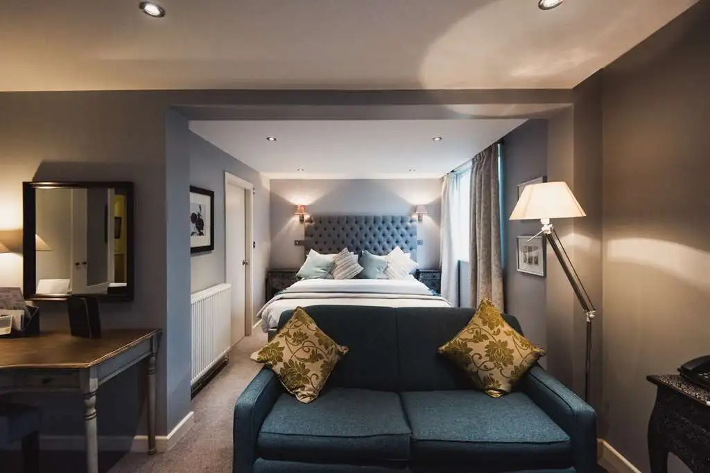 Holdsworth House Hotel