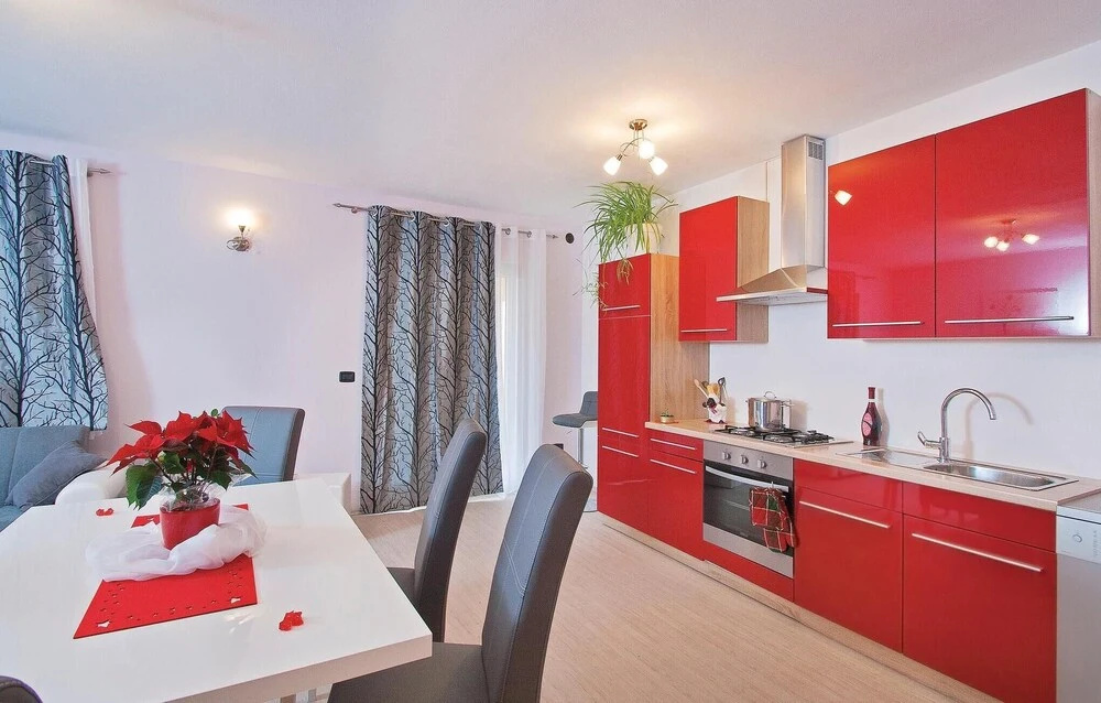 Awesome Home in Orbanici With Wifi and 2 Bedrooms