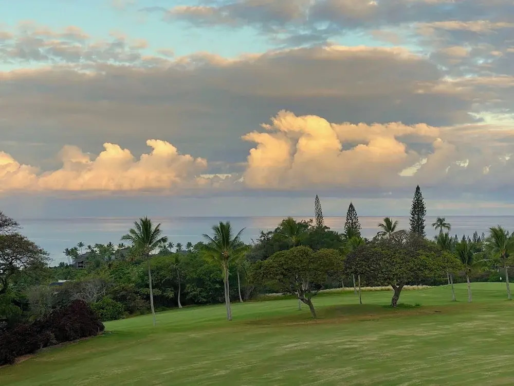 2 Bedrooms + Loft - Sleeps 6 - Ocean & Golf Views - Lanai - Vrkcv