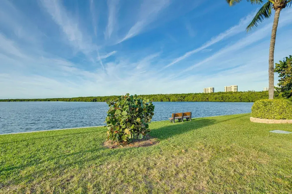 Nettles Island Jensen Beach Home: Walk to Ocean!
