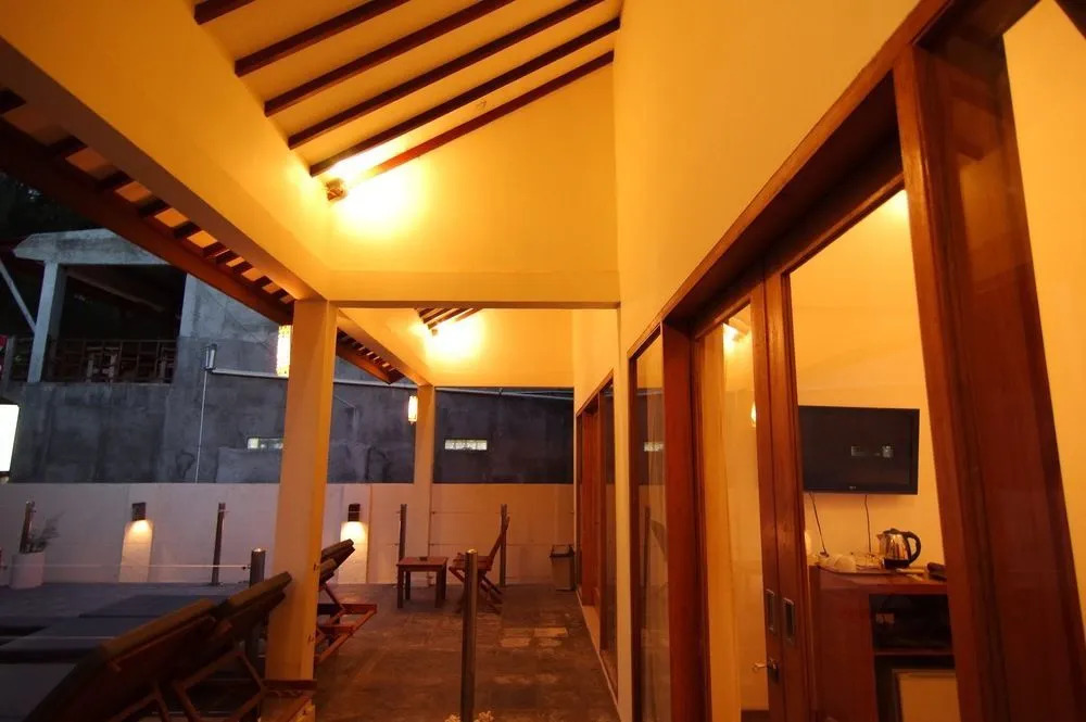 Kelapa Kecil