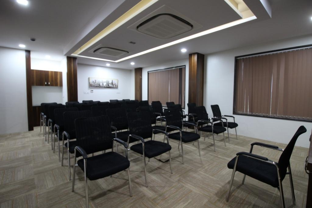 Hotel Majestique pune