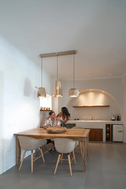 One Bedroom Panoramic - White Co