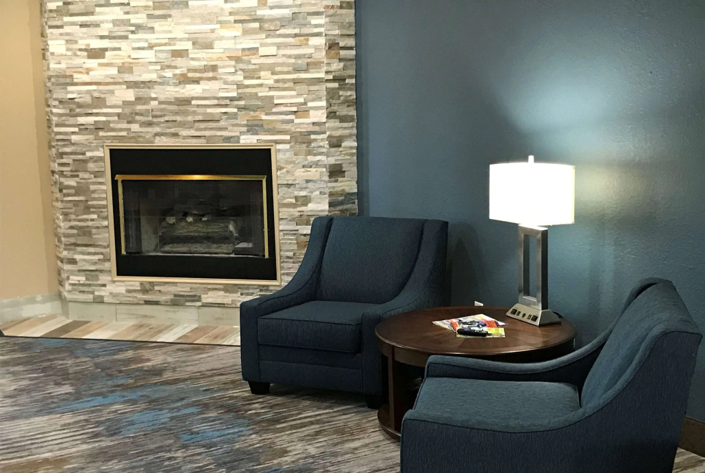 AmericInn by Wyndham Prairie du Chien