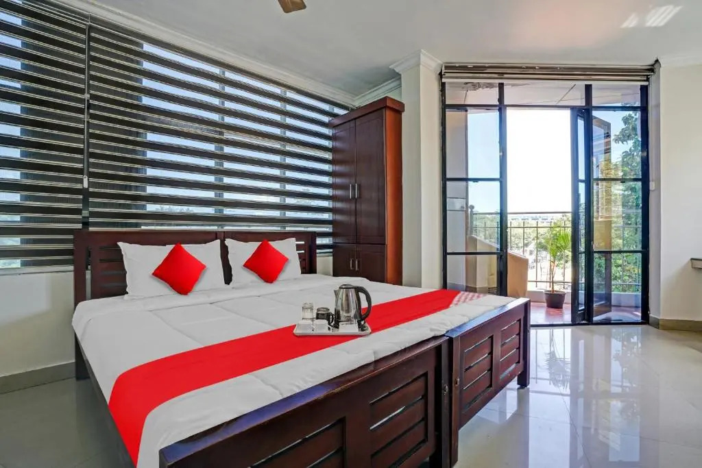 Flagship 701607 Mezban Grand Suites