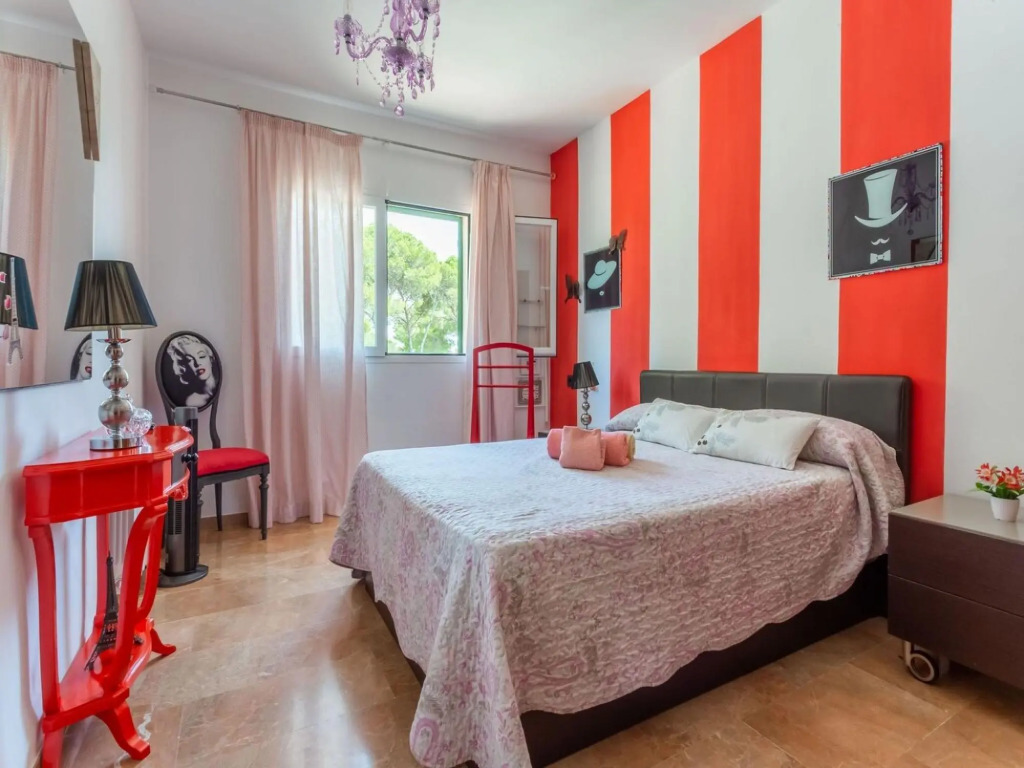 Tranquil Villa Stay in Tolleric