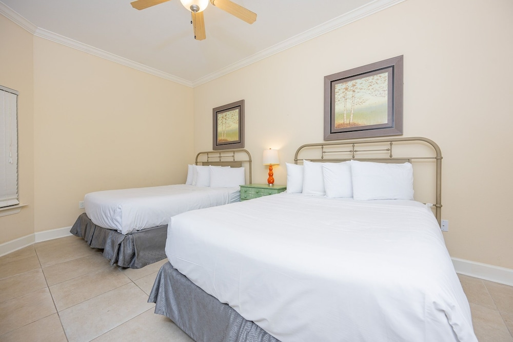 The Oasis 1815 Formerly Phoenix West Ii 1815 3 Bedroom Condo