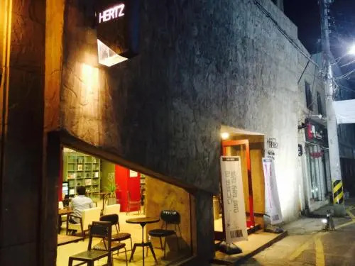Hertz Guesthouse