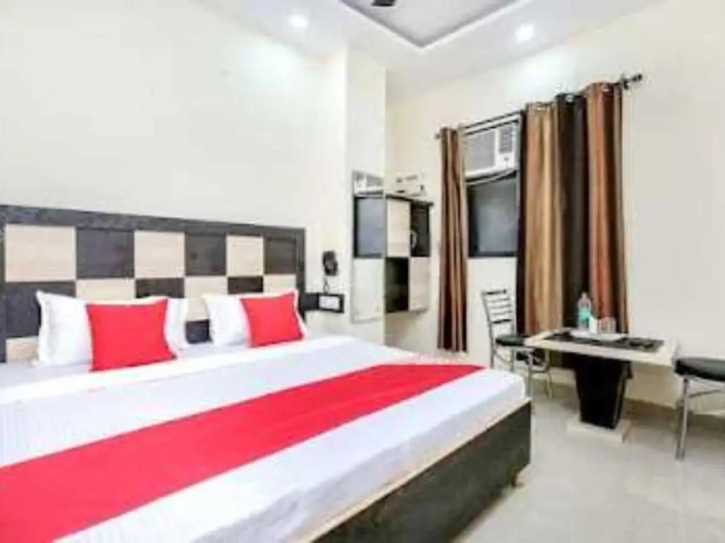 OYO Flagship 80559A Noor Guest House