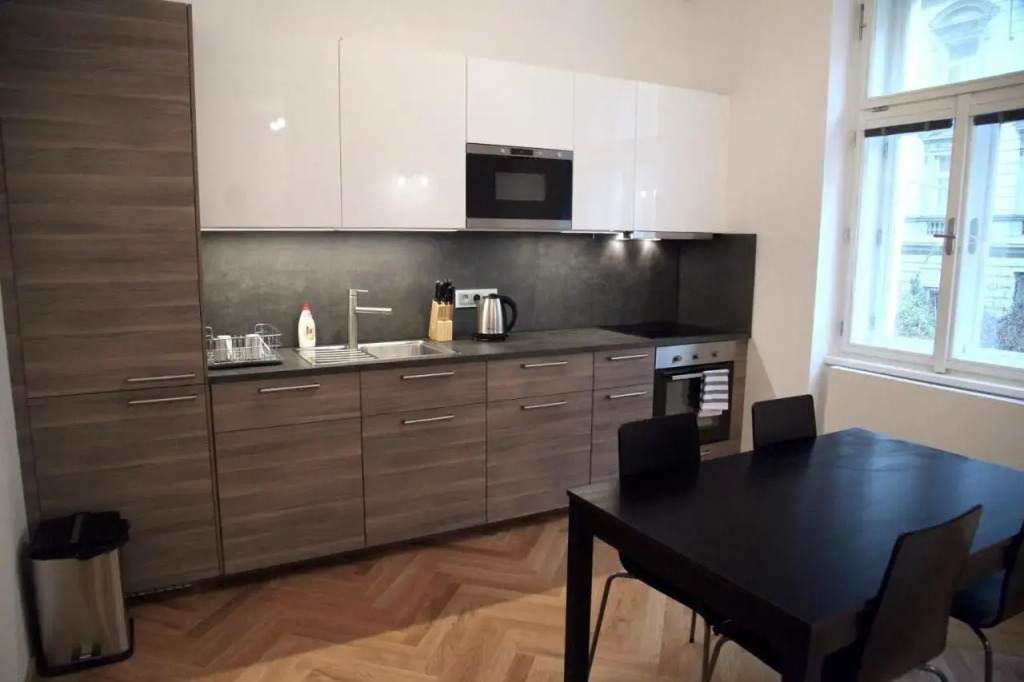 Cozy Studio in Smíchov by Prague Days