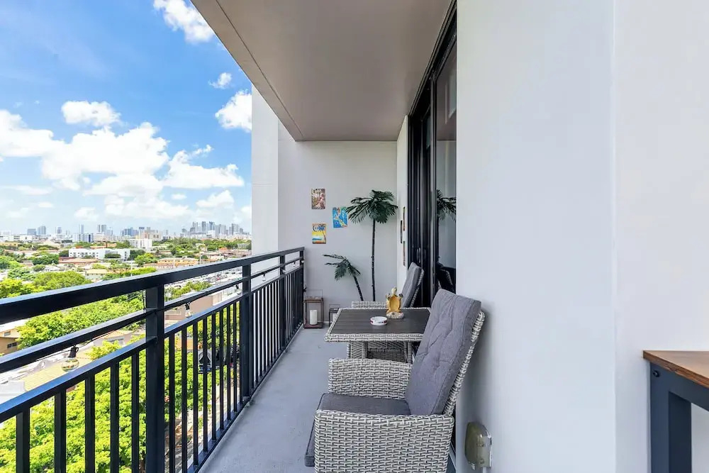 New 3 Bed 2 Bath In The  Little Havana