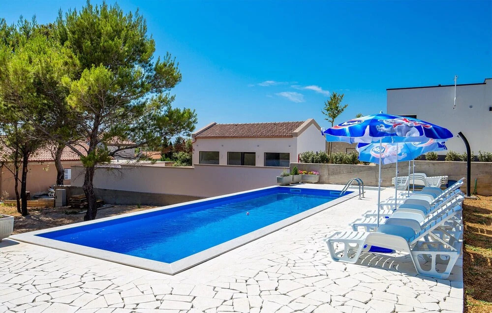 Awesome Apartment in Barbat With Outdoor Swimming Pool, Wifi and 1 Bedrooms