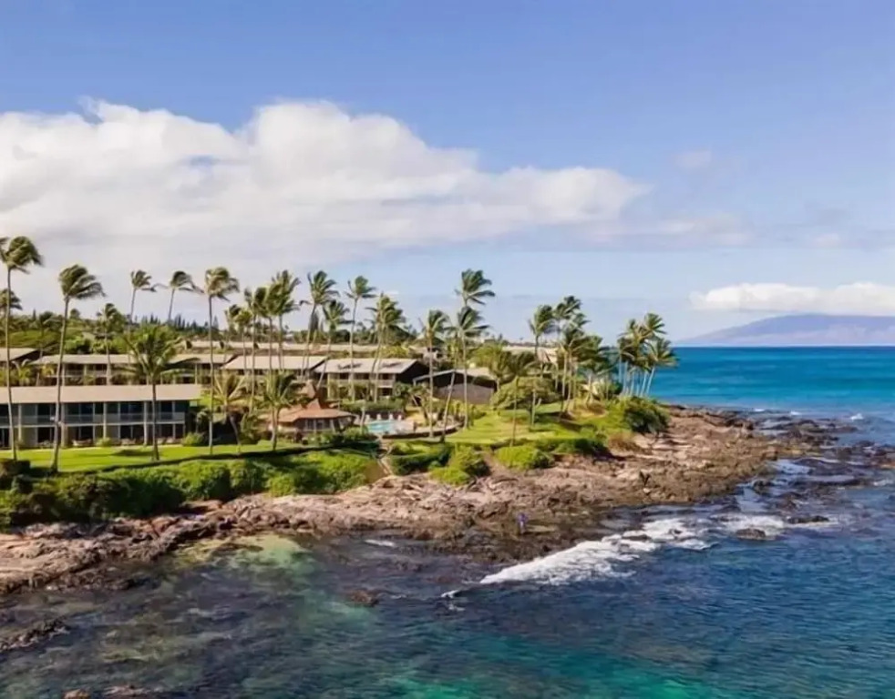 Napili Shores G154 Ocean View Studio Condo by RedAwning