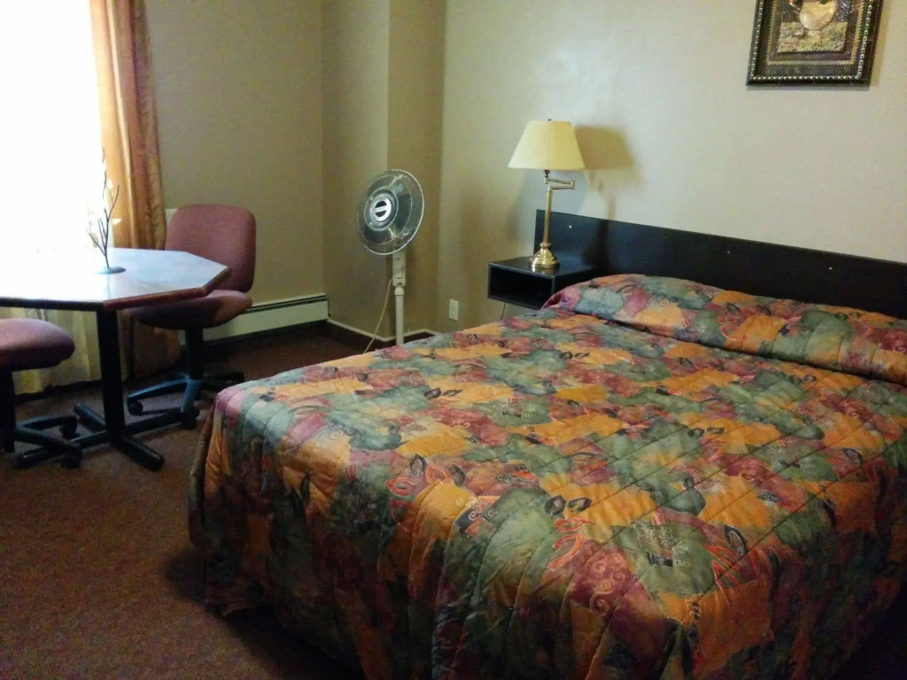 Bonnyville Hotel