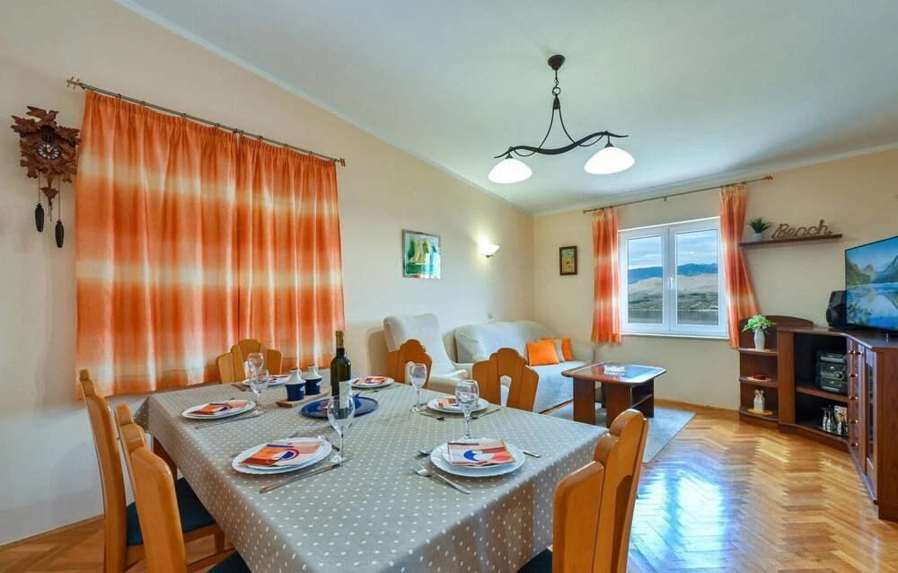 Awesome Home in Pag With Wifi and 3 Bedrooms