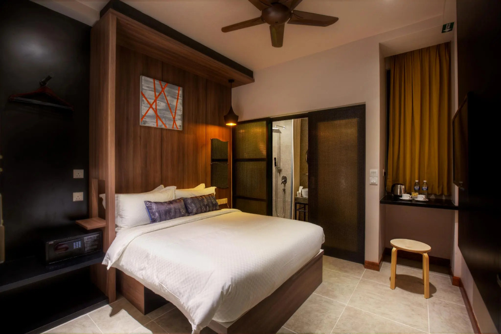 Hotel Twenty 8B