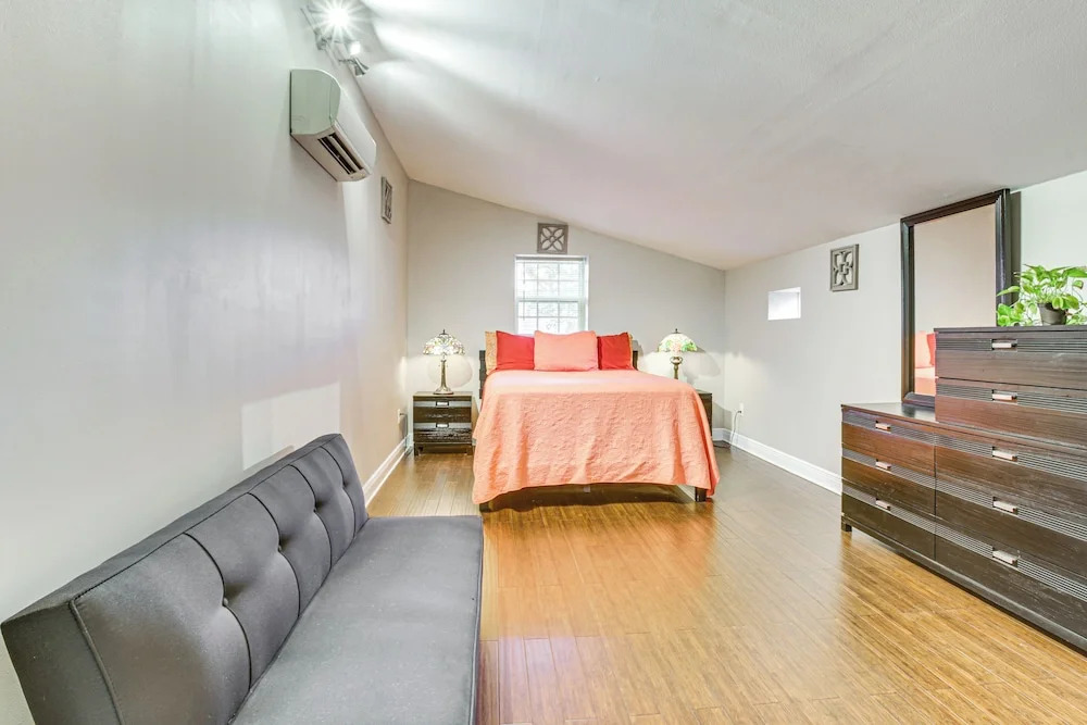 Historic Home + Carriage House in Mid-city Nola
