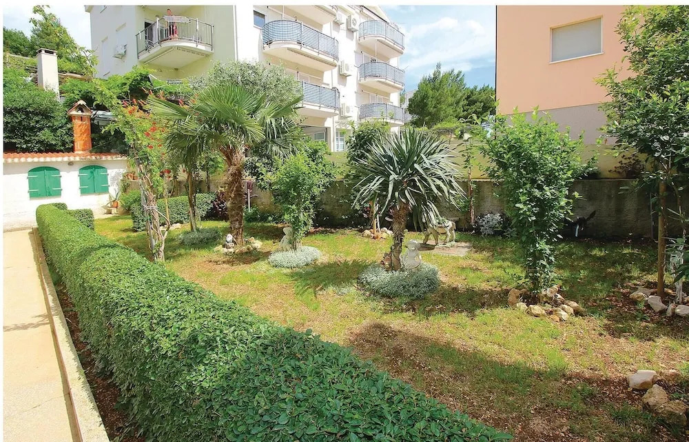 Amazing Home in Omis With Wifi and 4 Bedrooms