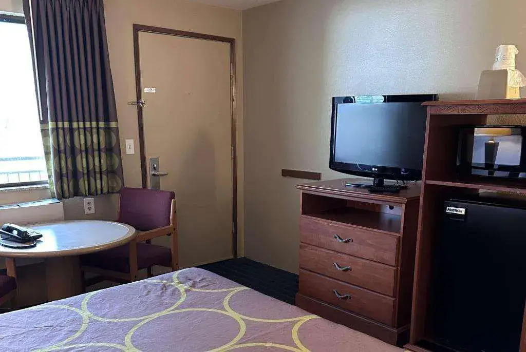 Rodeway Inn