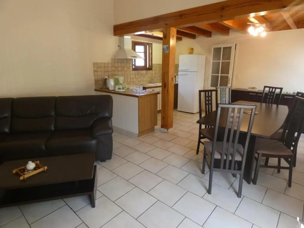 Gite Aire-sur-l'Adour, 4 pièces, 6 personnes - FR-1-360-180