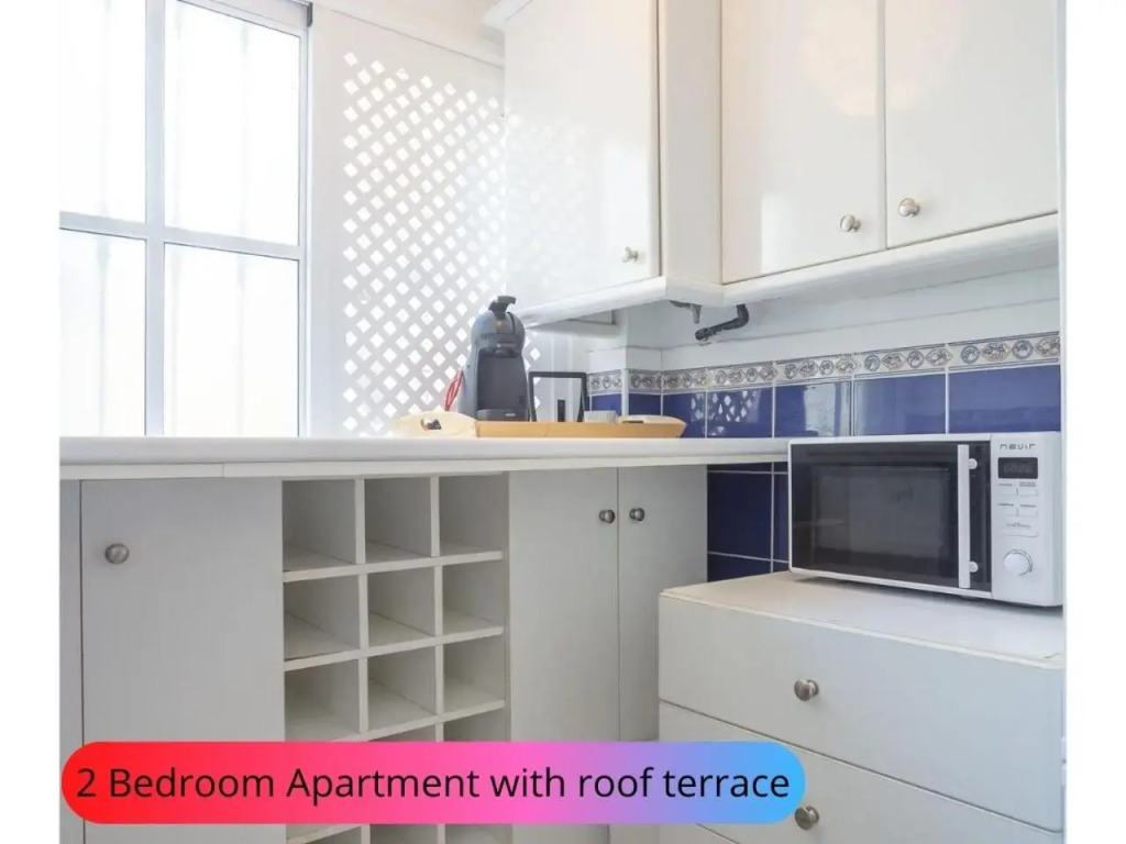 Stylish 2BR with fantastic ocean views and WiFi in Costa Adeje