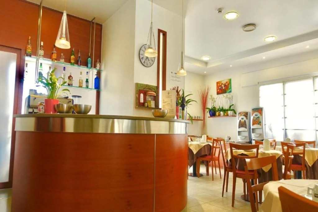 Hotel Paris