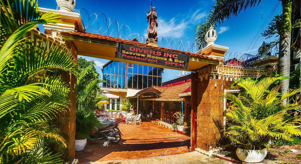 Divers Hotel