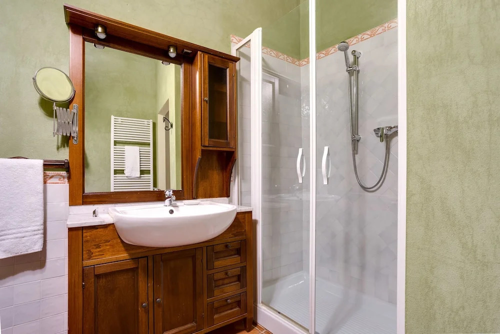 Ferrara Rooms