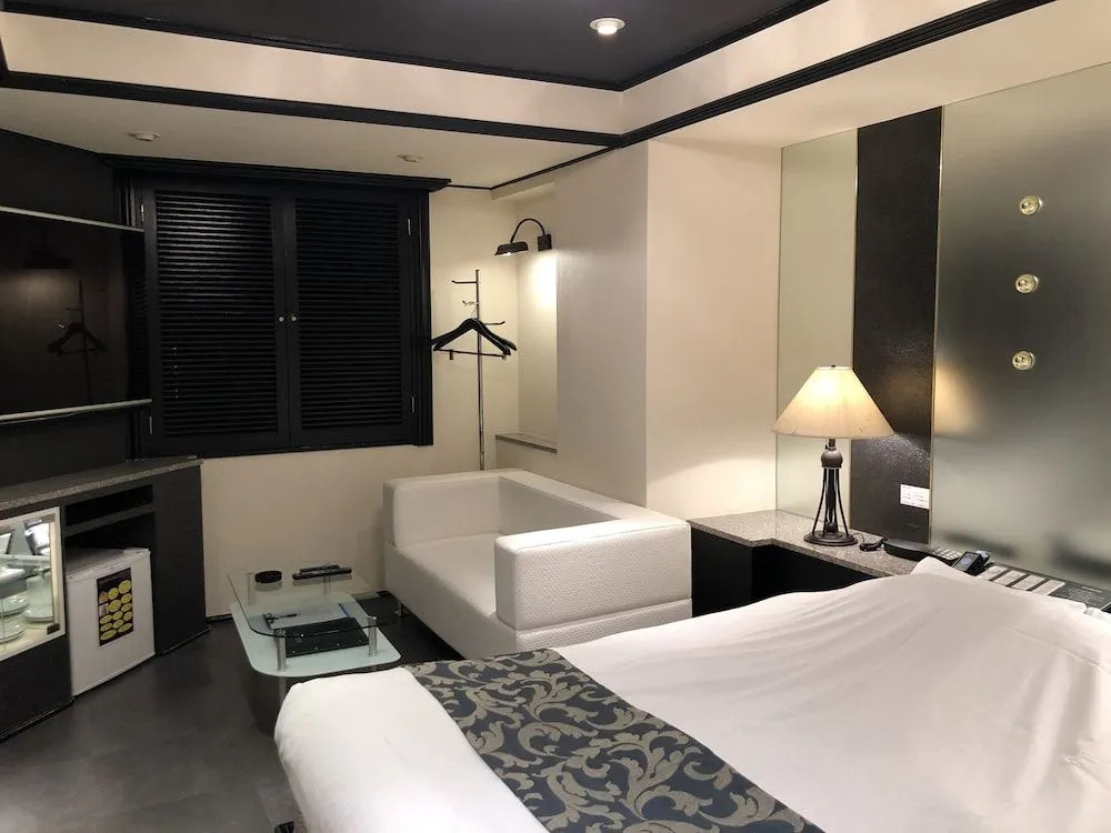 Hotel ALL-INN G – Adults Only