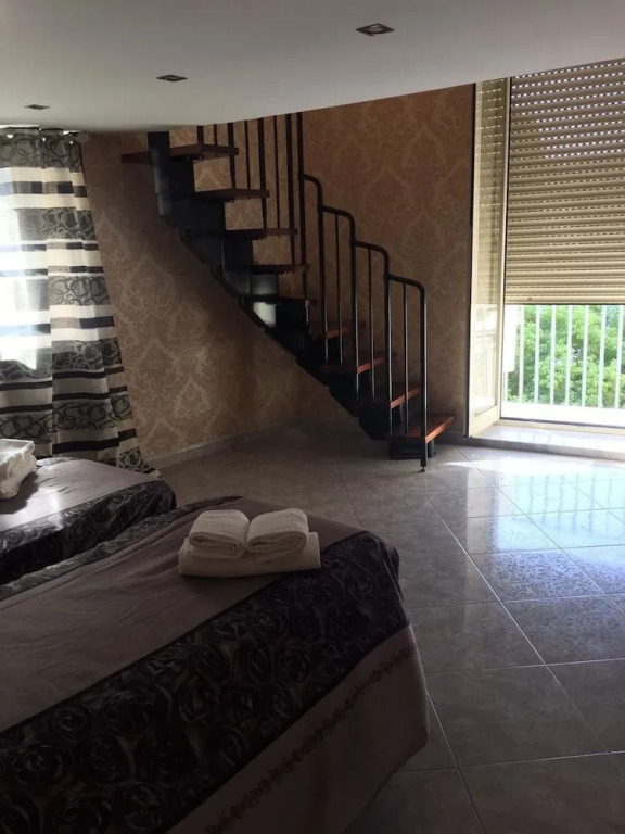 Hostel La Nuit