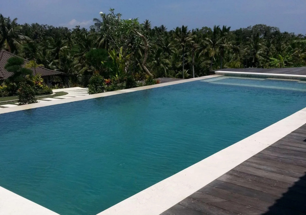 Azadi Retreat