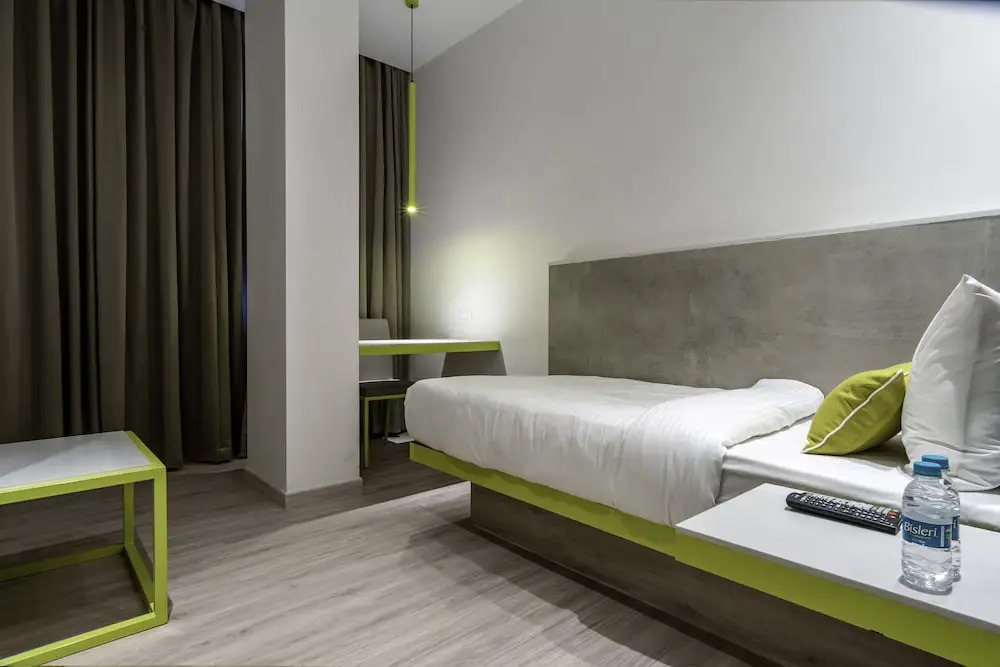 Le ROI Express Paharganj