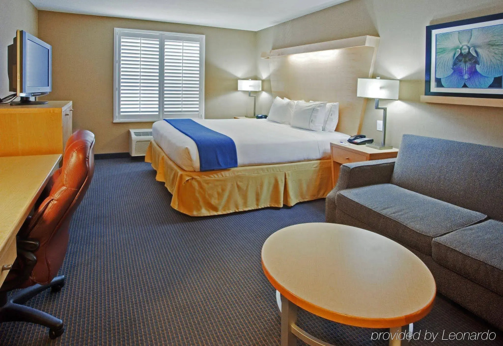Holiday Inn Express Hotel & Suites Modesto-Salida by IHG