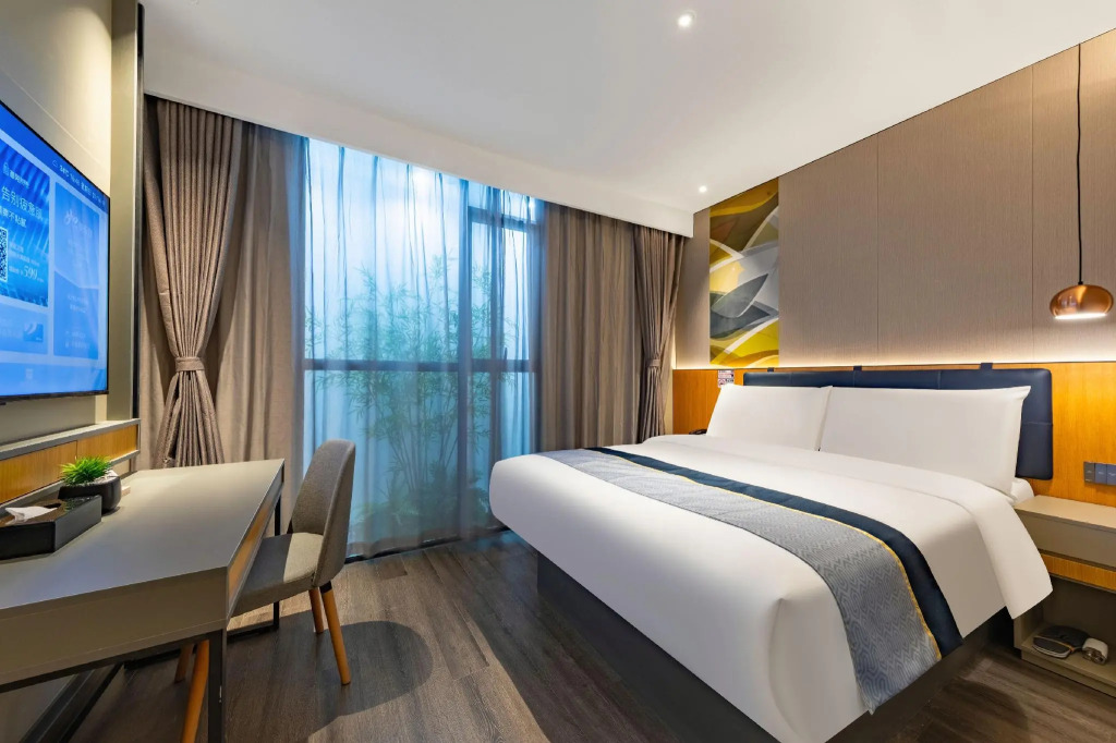 Homeinn Selected Hotel (Shenzhen Convention & Exhibition Center Gangxia Subway Station)