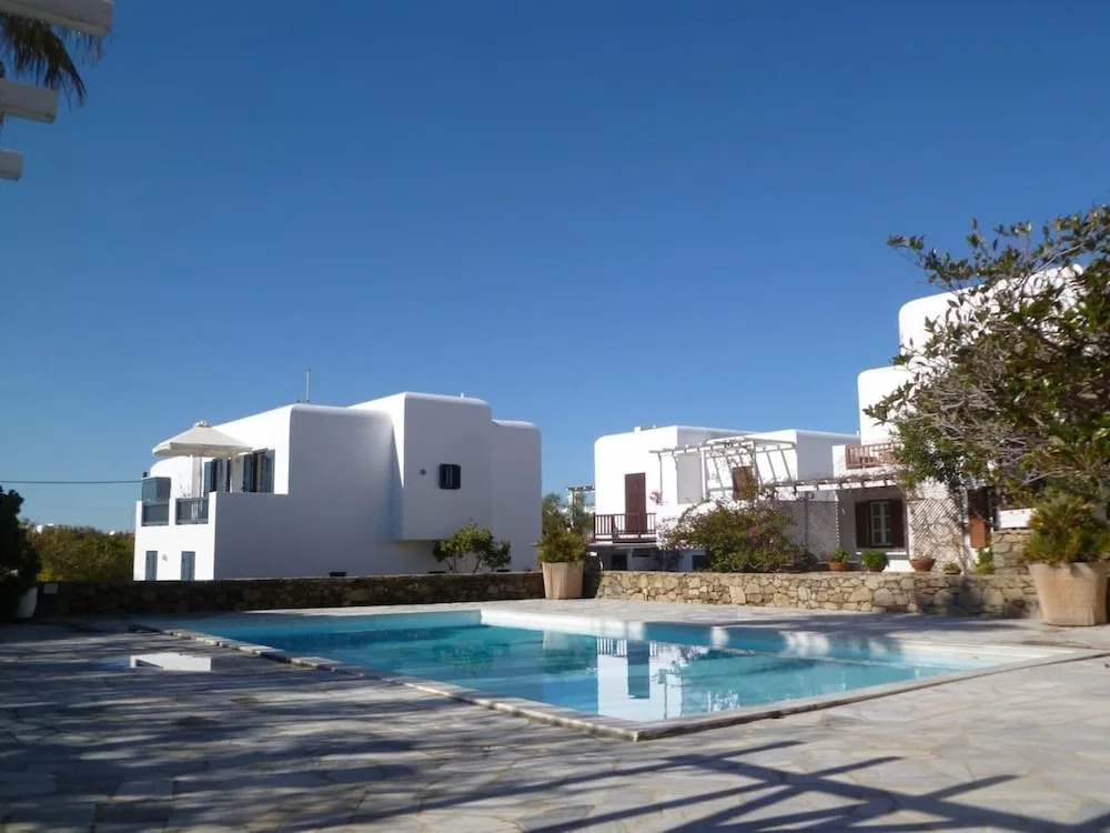 Mykonos Town Apartment With a View