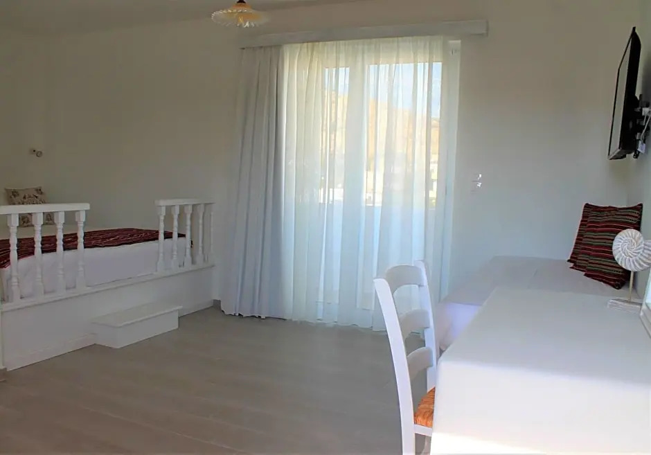 Stegna Akti Luxury Suites