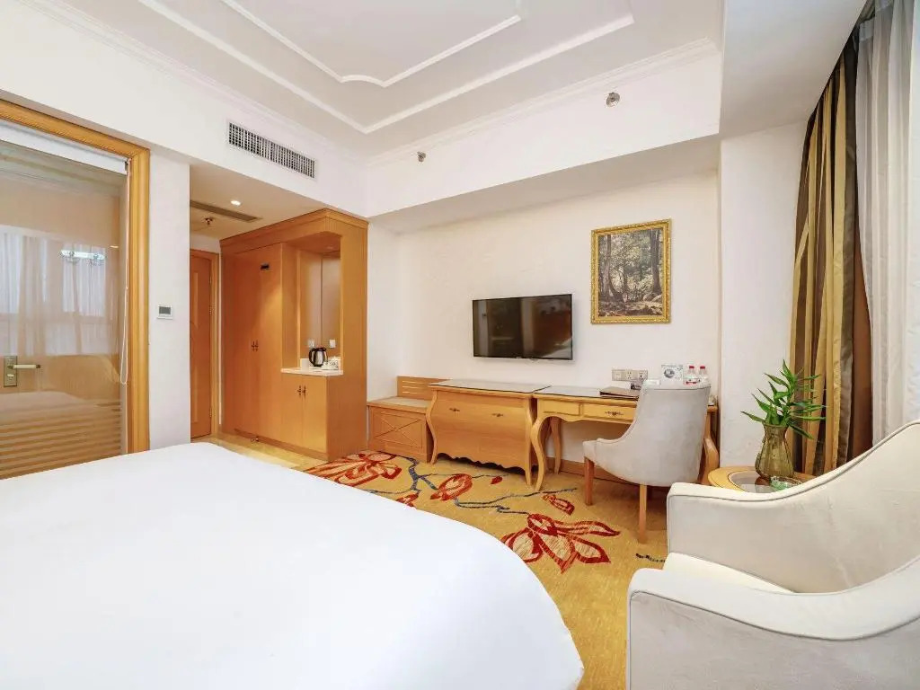 Venus International Hotel(Dongguan Songshan Lake Huawei University Store)