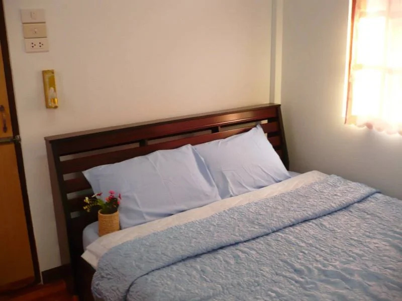 Baan Kamolsit Resort