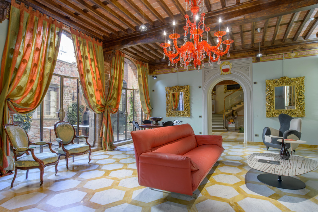 N.15 Santori Luxury Home