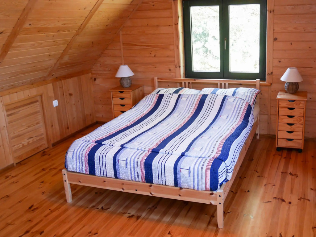 Wooden Cottage in Czarny Mlyn With Garden and Barbecue