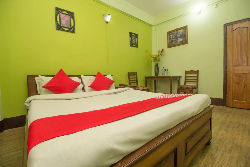 Hotel O by OYO Samfelma Lodge