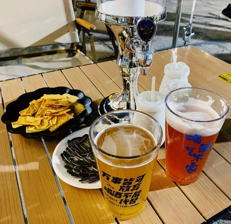 Badaling King Hostel