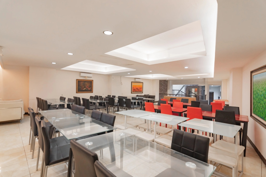 Hotel Setrasari Bandung RedPartner