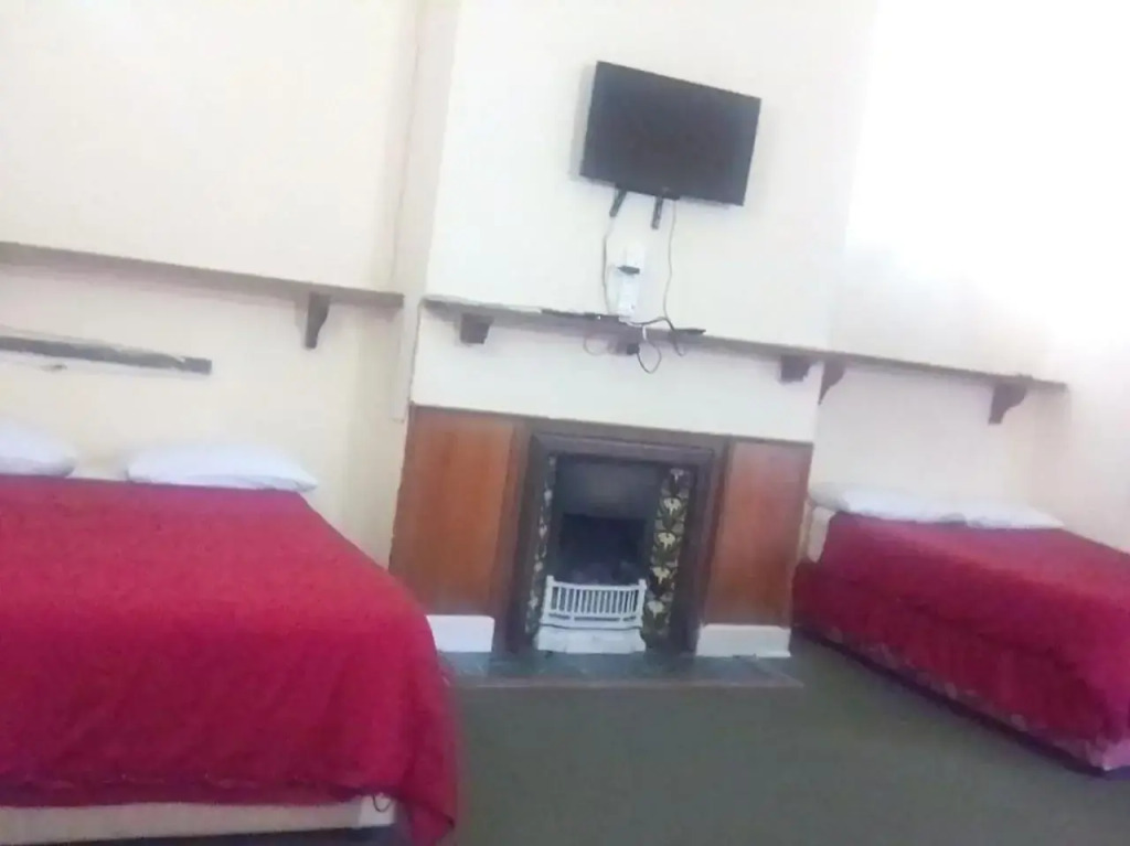 Lisokhanya GuestHouse