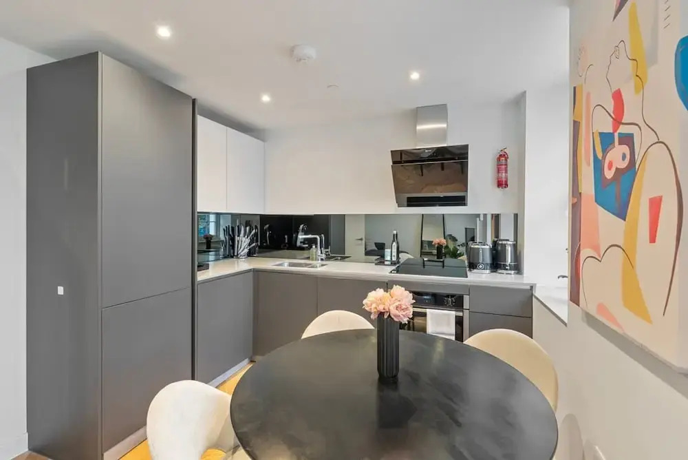 Modern 1 Bedroom Apartment in Fitzrovia