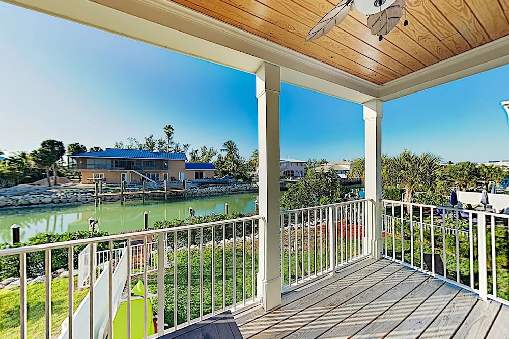 New Listing! New Canal W/ Pool & Dock 4 Bedroom Home