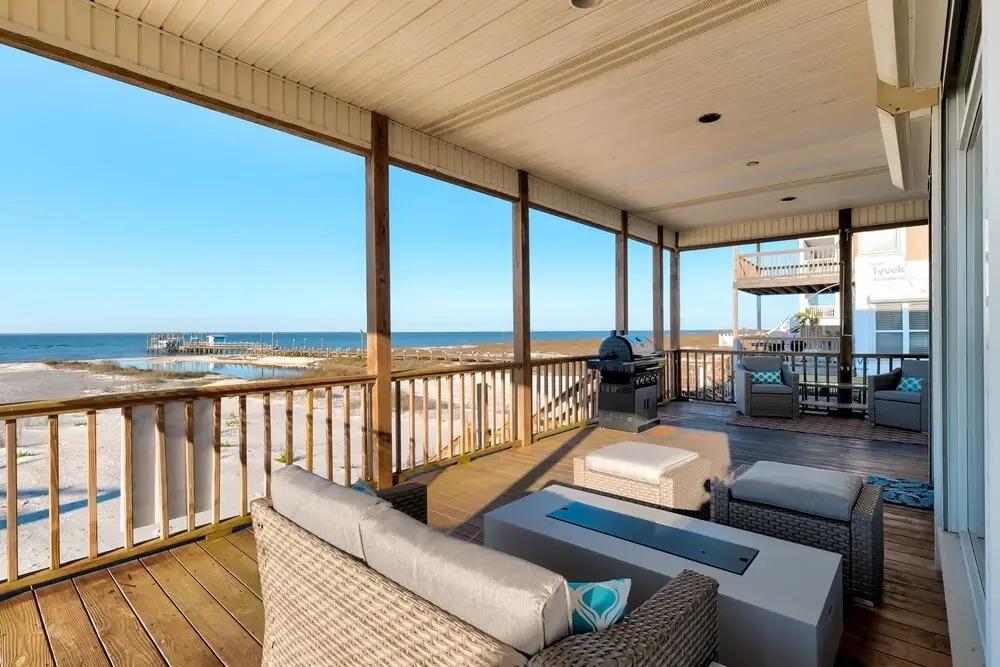 West End Girl - Bay Beach, Gulf Beach, Or West End Park - All Just Steps Away! You Can't Beat The View! 4 Bedroom Home by RedAwning
