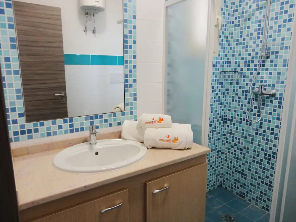 VersoSud - Acton Apartment 14