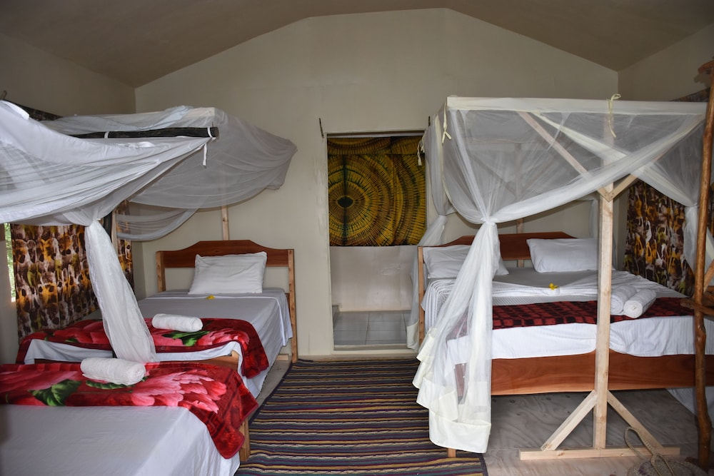 Kituri Selous Camps